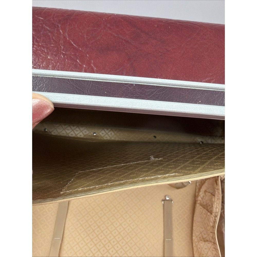 Vintage Samsonite Profile Burgundy Red Hard Shell Suitcase 22x15x8 Great Inside - Picture 8 of 10